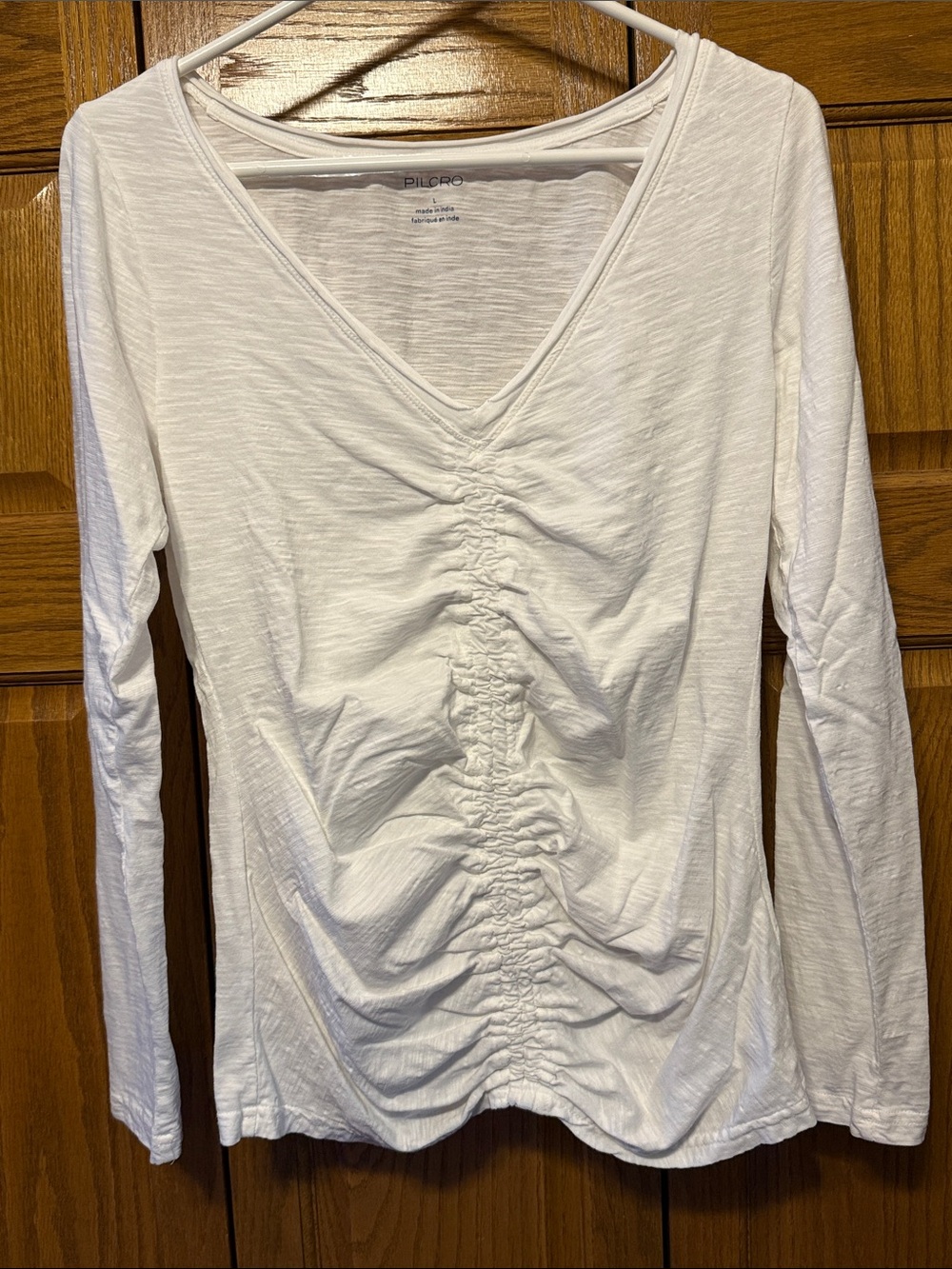 Pilcro White Ruched V-Neck Long Sleeve Top- Large